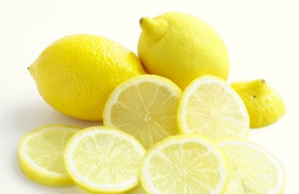 limunova korica odlična je za čišćenje