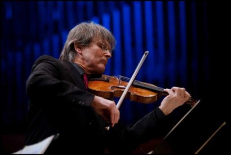 Ernst Kovacic na Guadagninijevoj violini